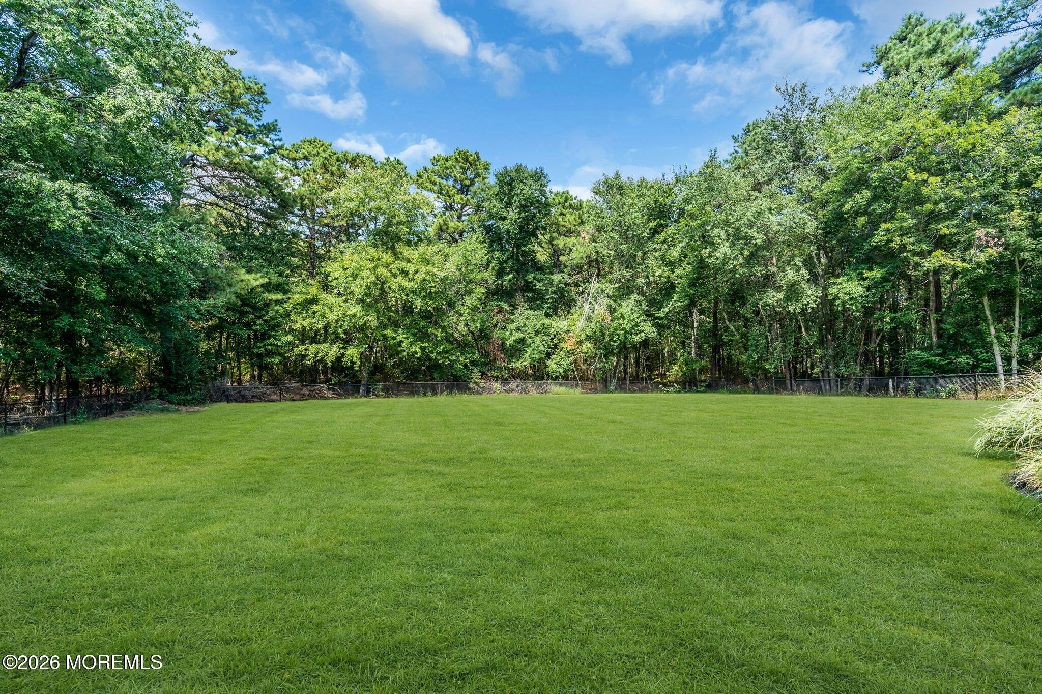 6 Chris Ann Court Jackson NJ 08527