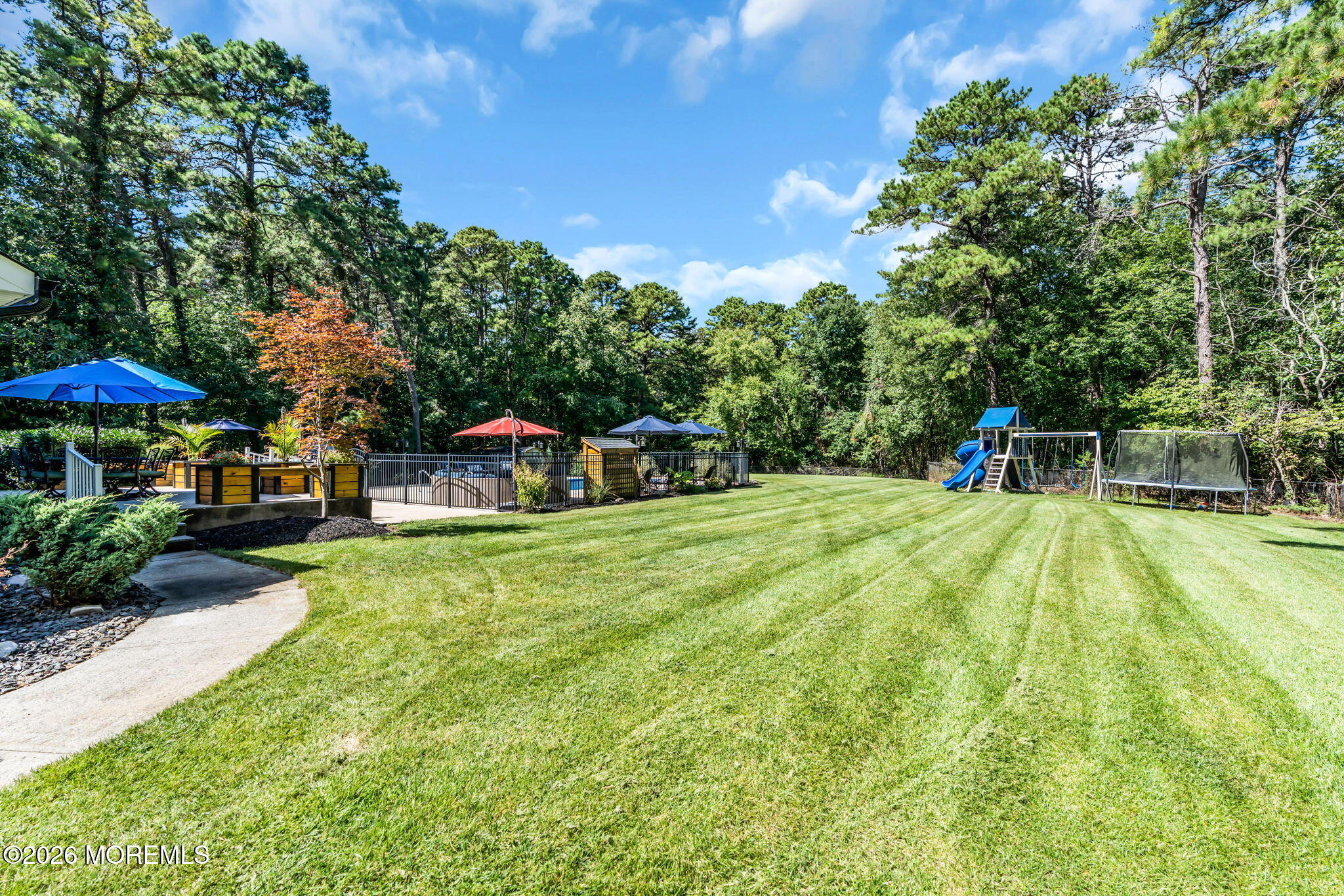 6 Chris Ann Court Jackson NJ 08527