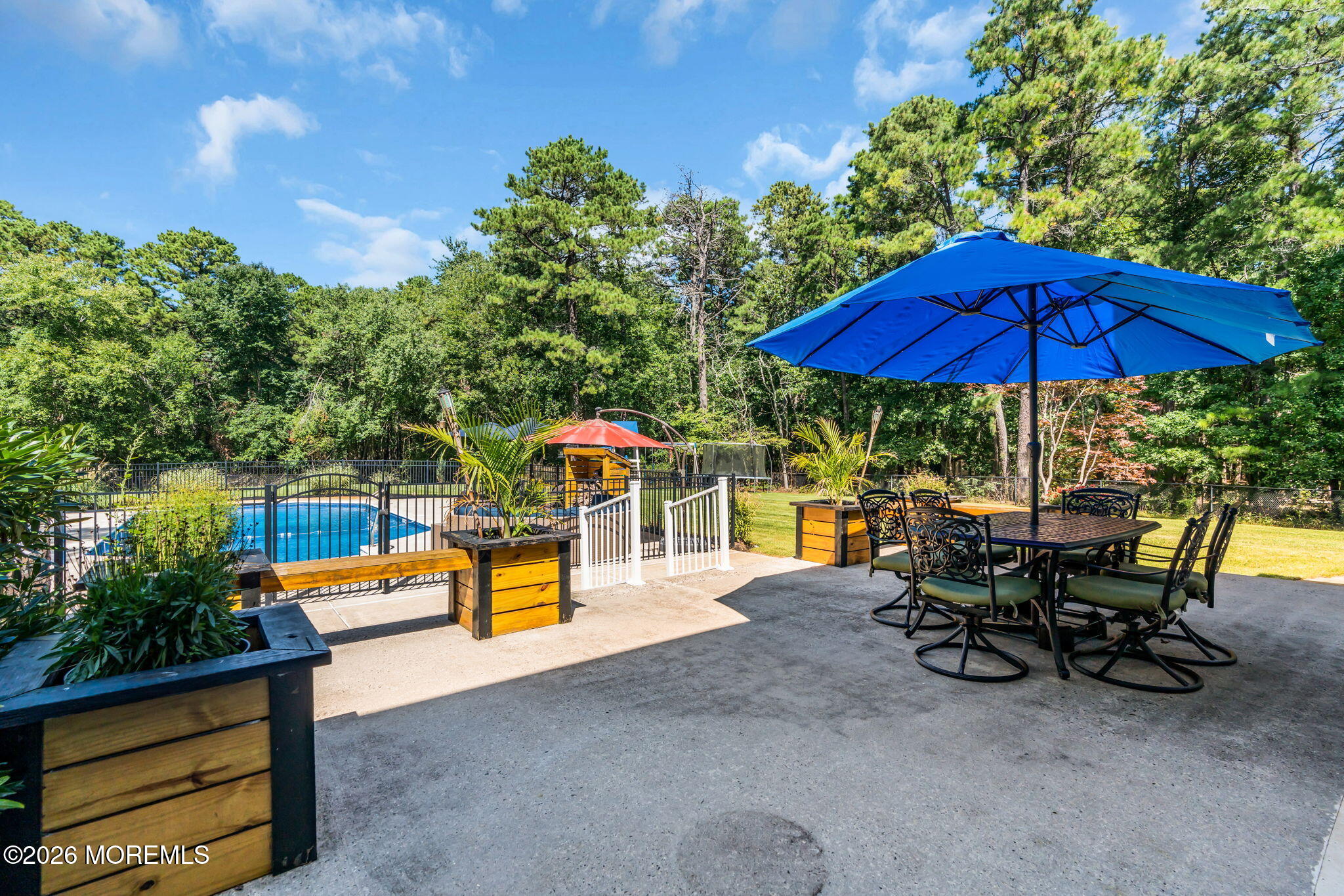 6 Chris Ann Court Jackson NJ 08527
