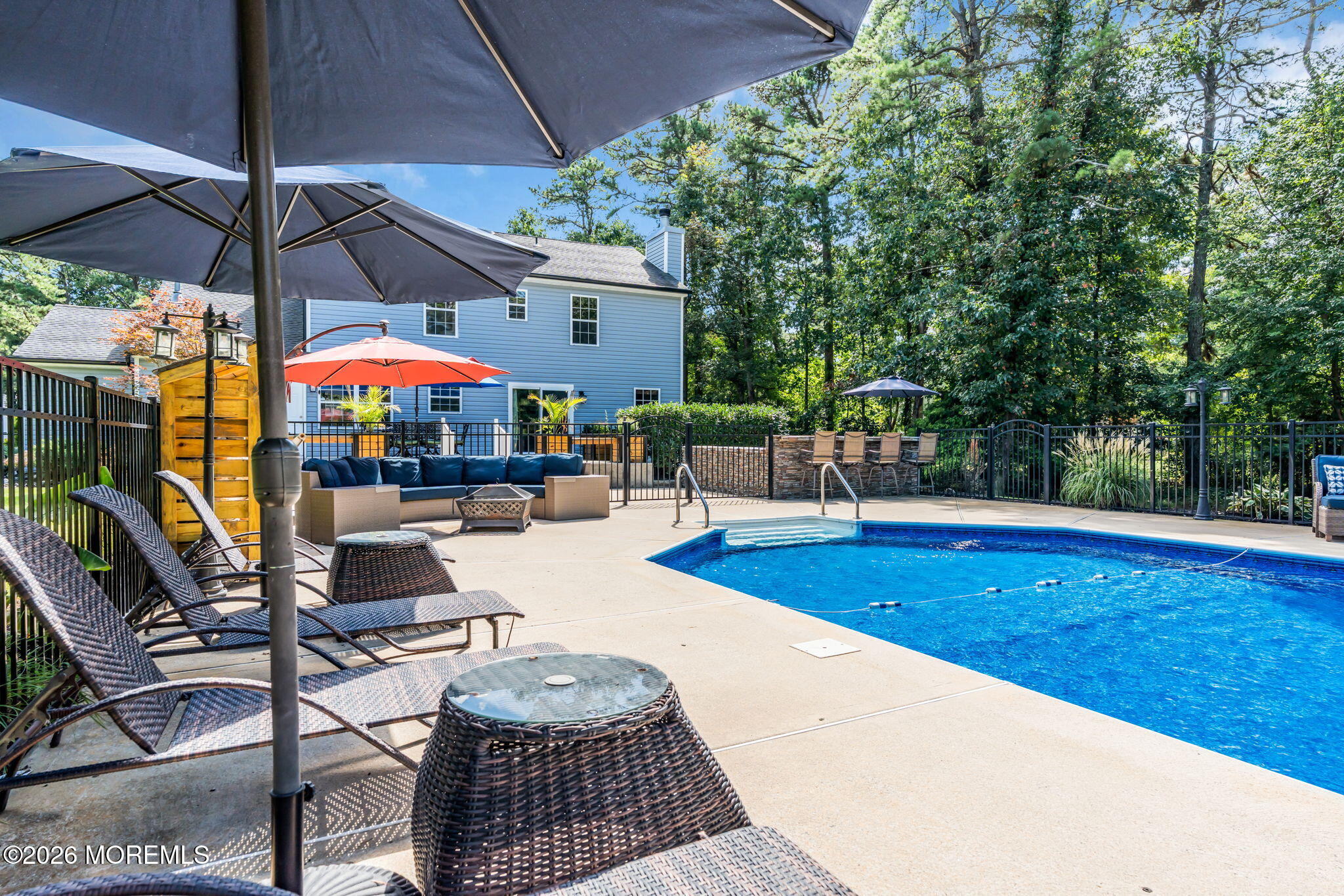 6 Chris Ann Court Jackson NJ 08527