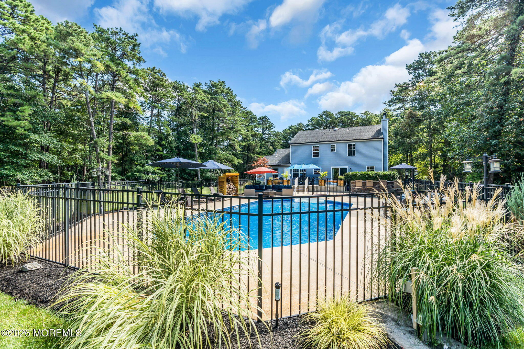 6 Chris Ann Court Jackson NJ 08527