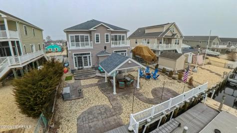27 W Mohawk Drive Little Egg Harbor NJ 08087