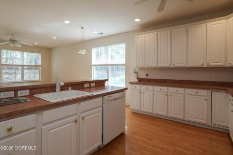 30 Silver Lake Drive Barnegat NJ 08005