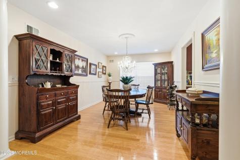8 Casco Court Lakewood NJ 08701