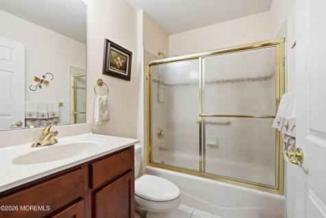 8 Casco Court Lakewood NJ 08701