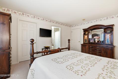 8 Casco Court Lakewood NJ 08701