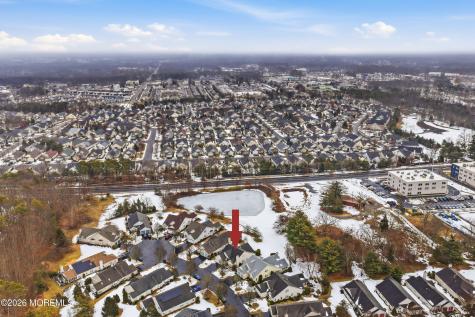 8 Casco Court Lakewood NJ 08701
