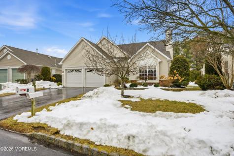 8 Casco Court Lakewood NJ 08701
