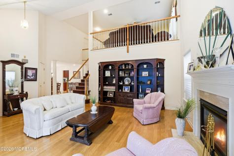 8 Casco Court Lakewood NJ 08701
