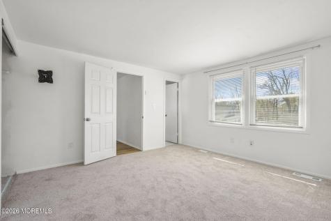70 Harrington Circle Willingboro NJ 08046