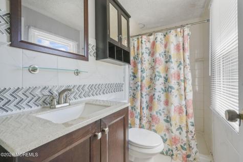 70 Harrington Circle Willingboro NJ 08046