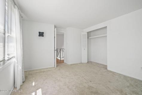 70 Harrington Circle Willingboro NJ 08046