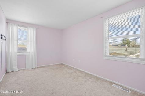 70 Harrington Circle Willingboro NJ 08046