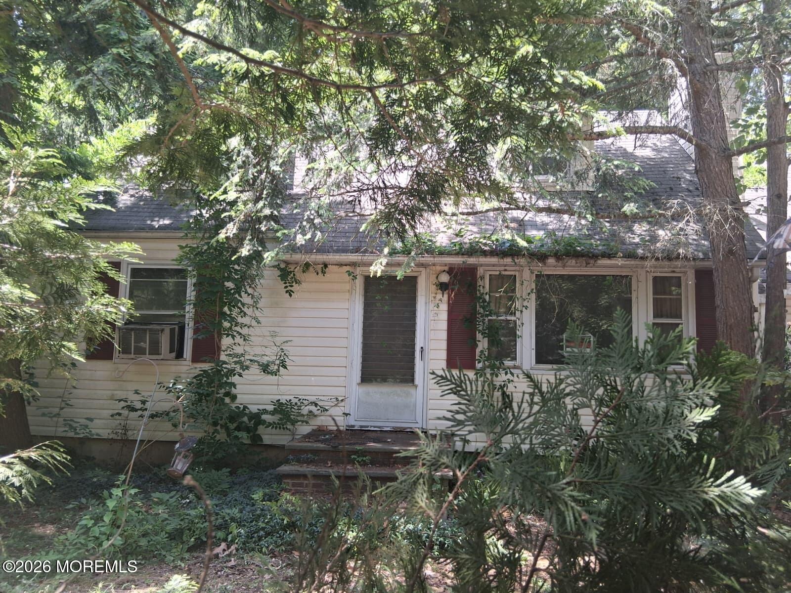 140 Fernhead Avenue Spotswood NJ 08884