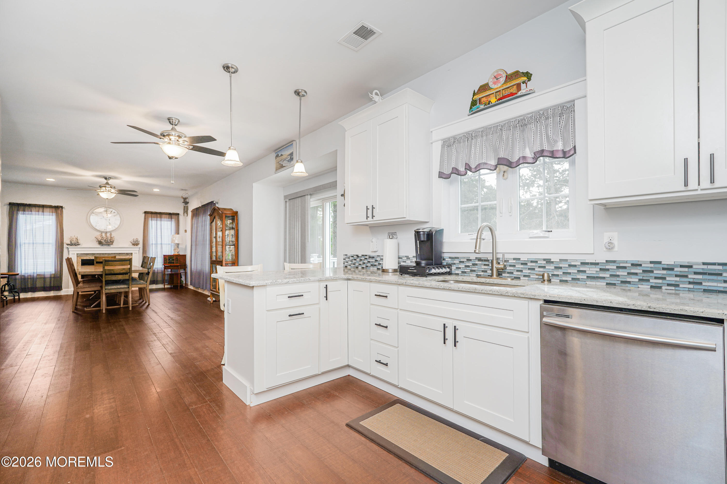 741 Beach Avenue Beachwood NJ 08722