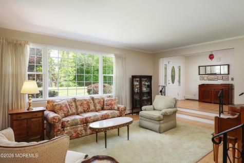 31 Mccampbell Road Holmdel NJ 07733