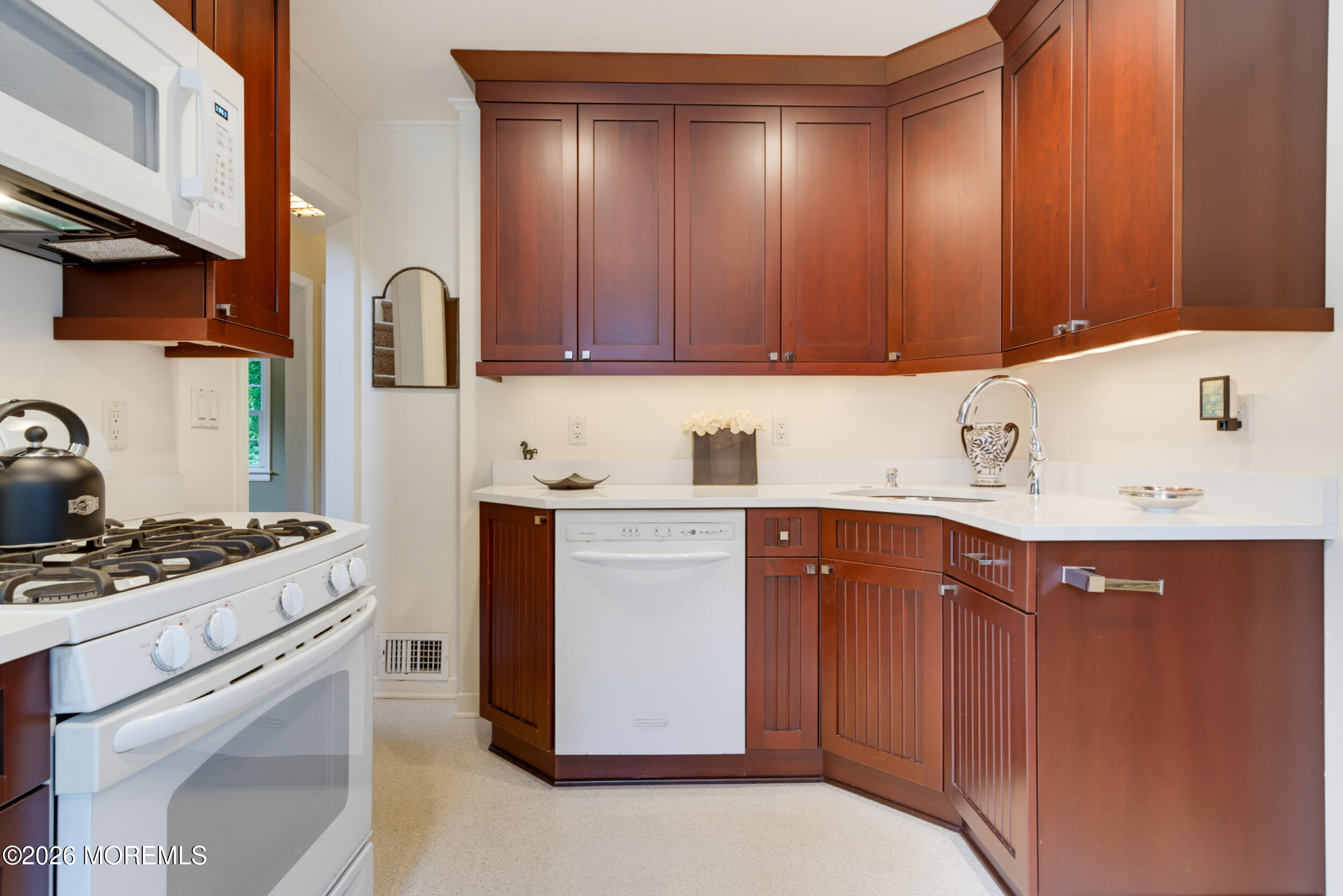 456 Brookside Avenue Oakhurst NJ 07755