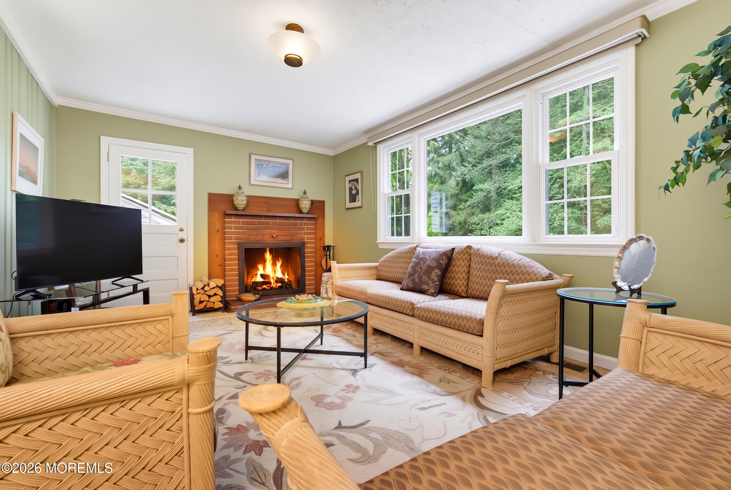 456 Brookside Avenue Oakhurst NJ 07755