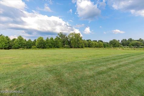 4 Prestwick Court Holmdel NJ 07733