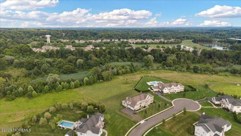 4 Prestwick Court Holmdel NJ 07733