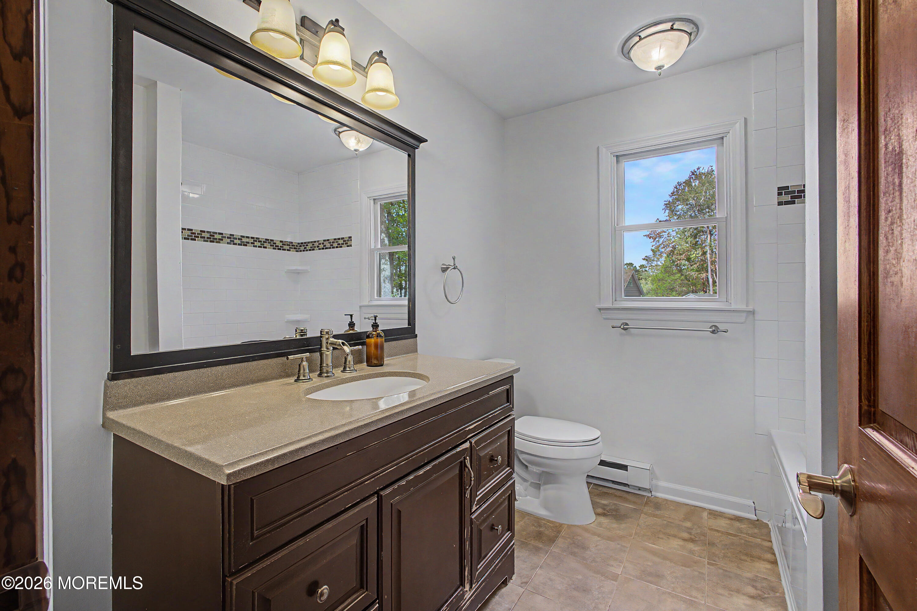 15 Hendrickson Drive Cream Ridge NJ 08514