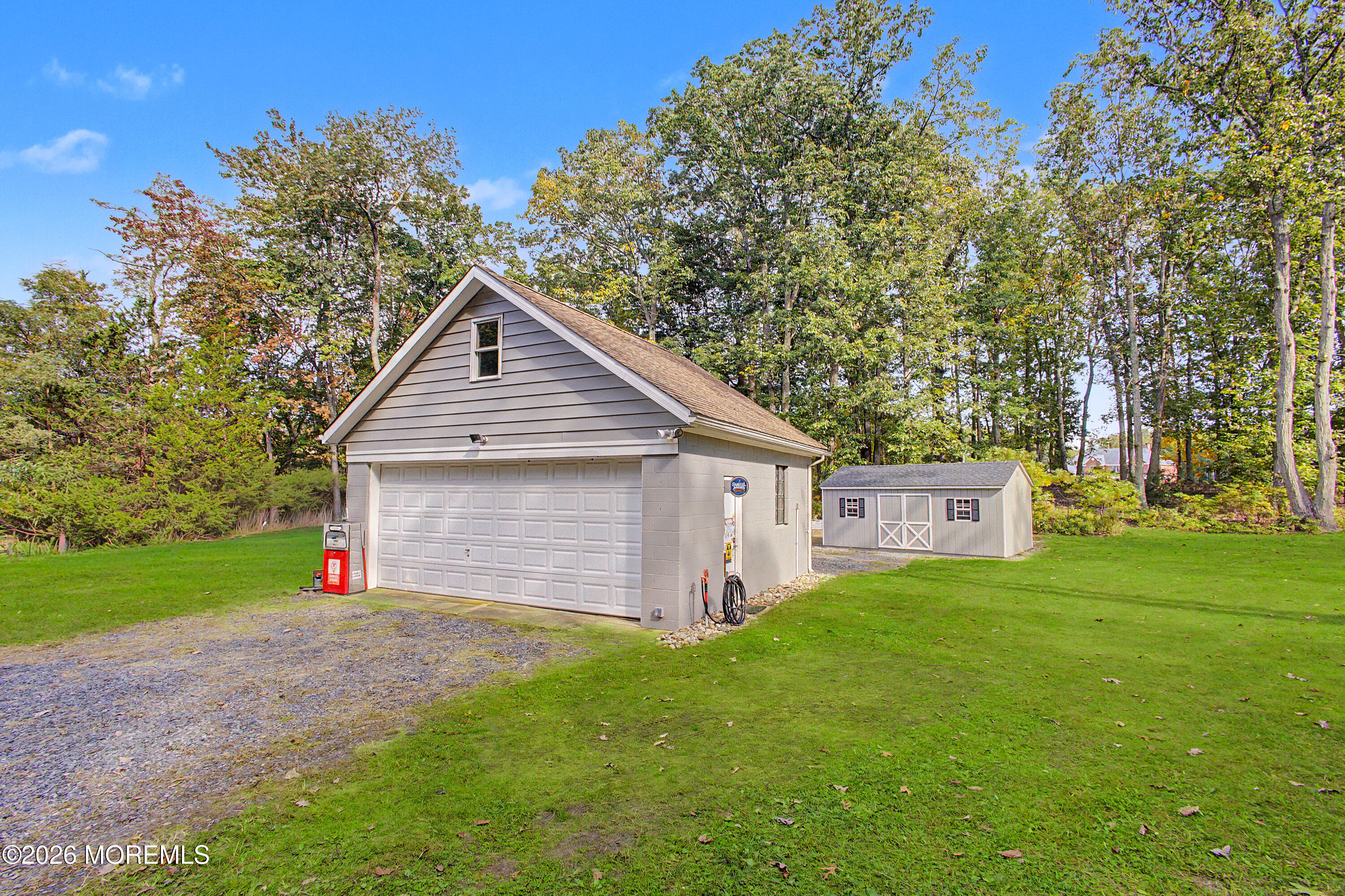 15 Hendrickson Drive Cream Ridge NJ 08514