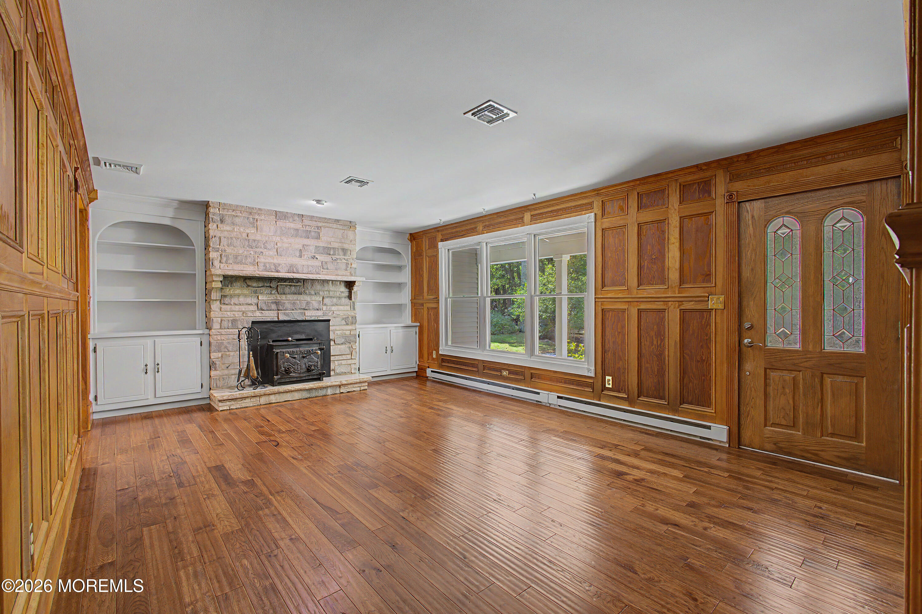 15 Hendrickson Drive Cream Ridge NJ 08514