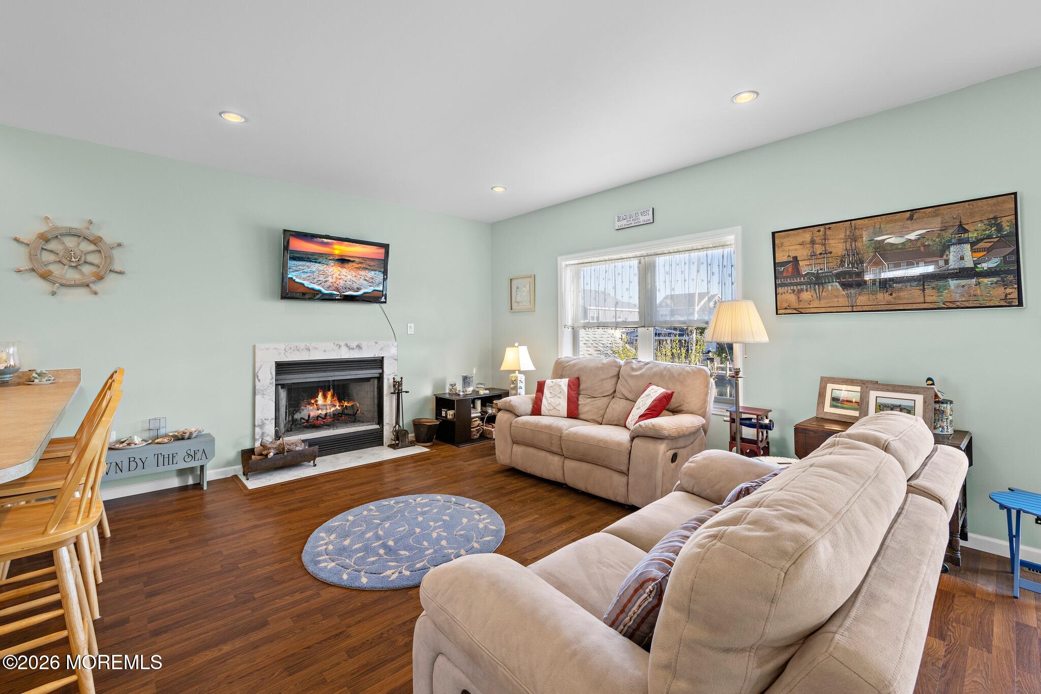 67 Glenn Drive Manahawkin NJ 08050