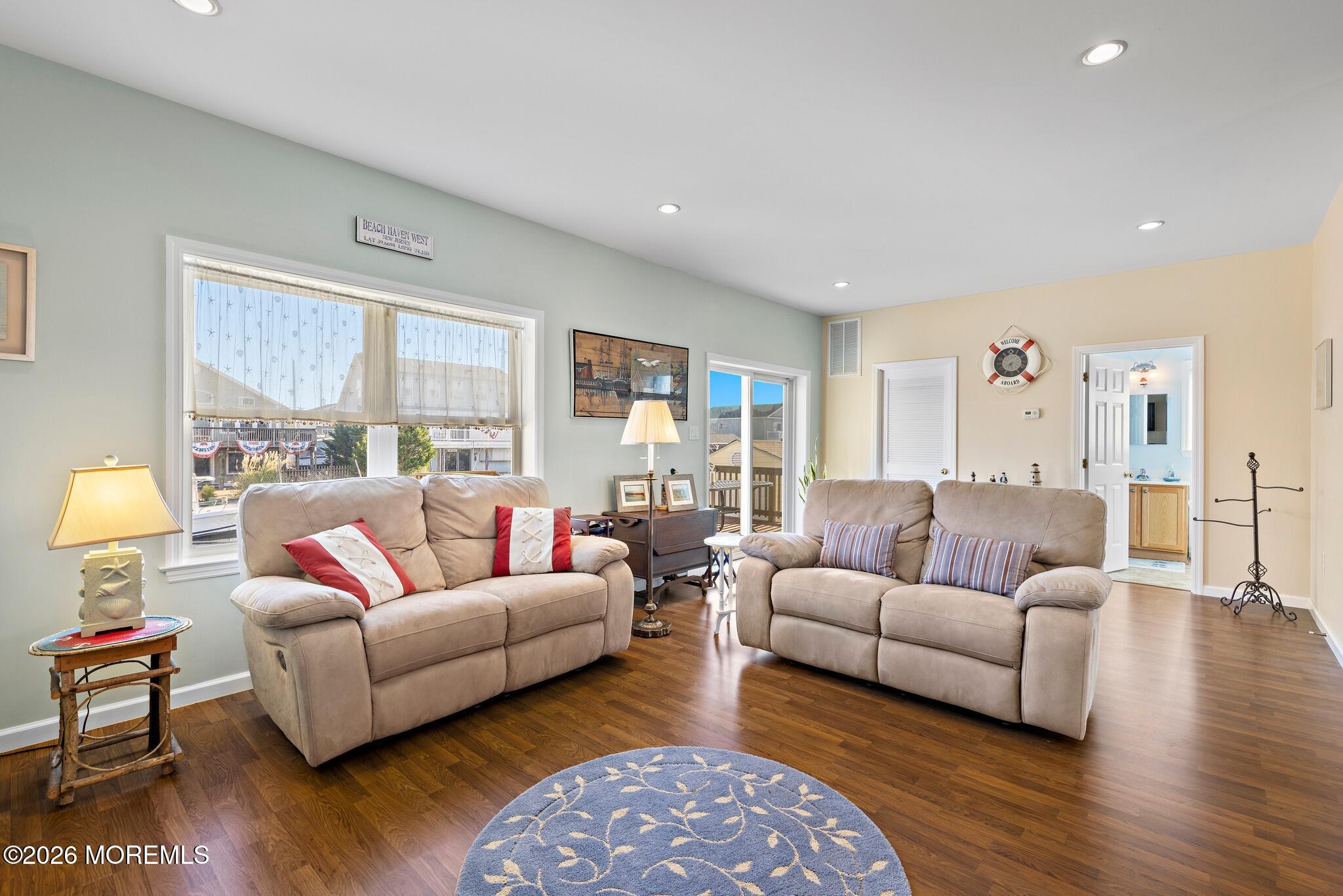 67 Glenn Drive Manahawkin NJ 08050