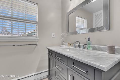 62F Buckingham Drive Lakewood NJ 08701