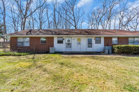 62F Buckingham Drive Lakewood NJ 08701