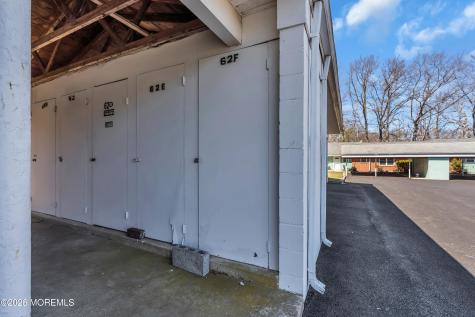 62F Buckingham Drive Lakewood NJ 08701
