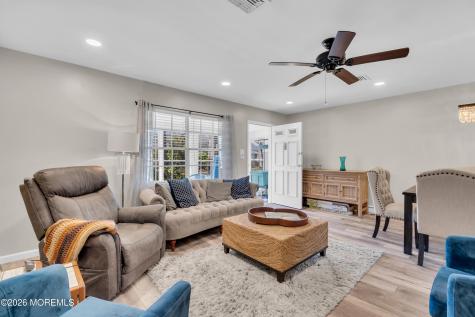 62F Buckingham Drive Lakewood NJ 08701