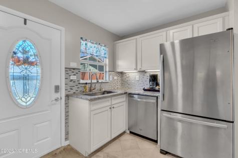 62F Buckingham Drive Lakewood NJ 08701