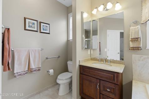 38 Banstead Way Jackson NJ 08527