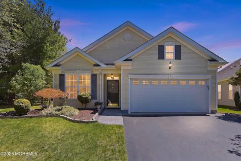 38 Banstead Way Jackson NJ 08527