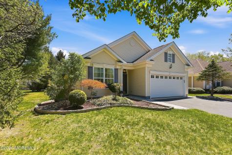 38 Banstead Way Jackson NJ 08527