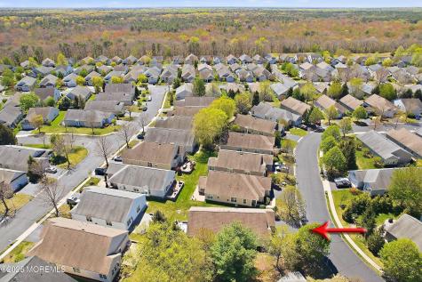 38 Banstead Way Jackson NJ 08527