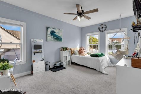25 Sunrise Way Toms River NJ 08753
