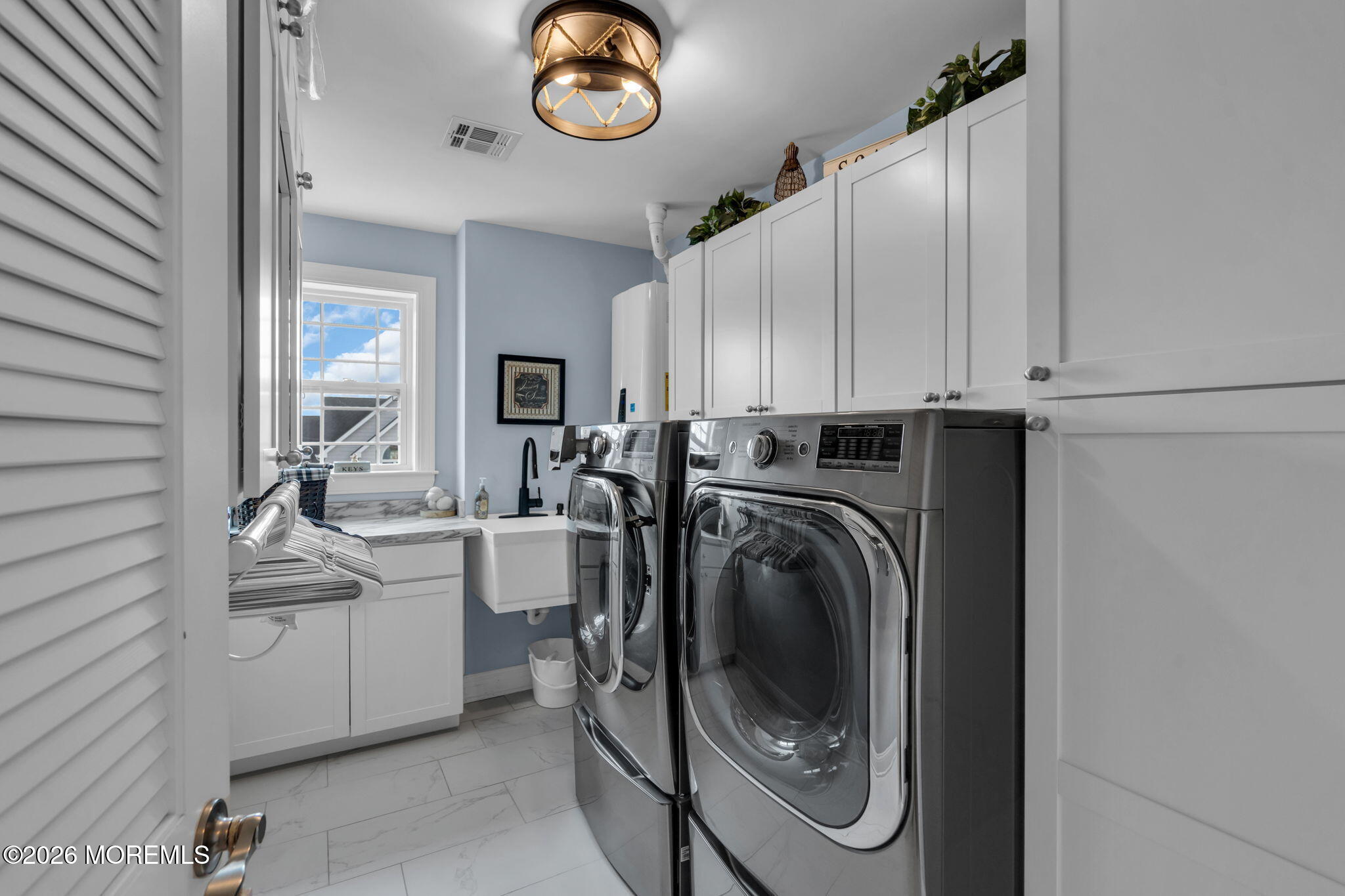25 Sunrise Way Toms River NJ 08753