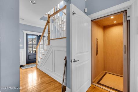 25 Sunrise Way Toms River NJ 08753