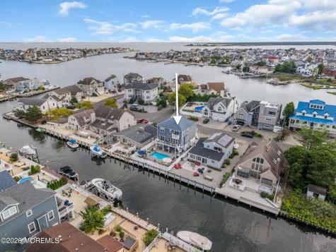 25 Sunrise Way Toms River NJ 08753