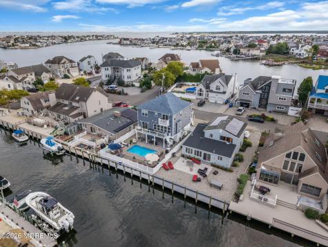 25 Sunrise Way Toms River NJ 08753