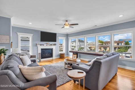 25 Sunrise Way Toms River NJ 08753