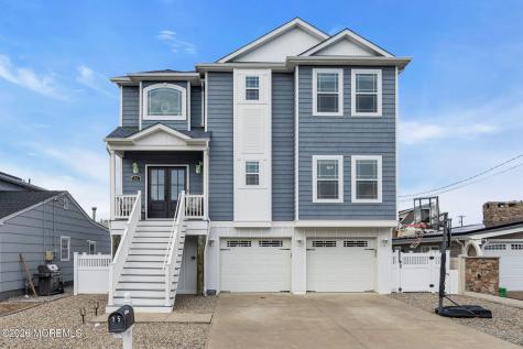 25 Sunrise Way Toms River NJ 08753