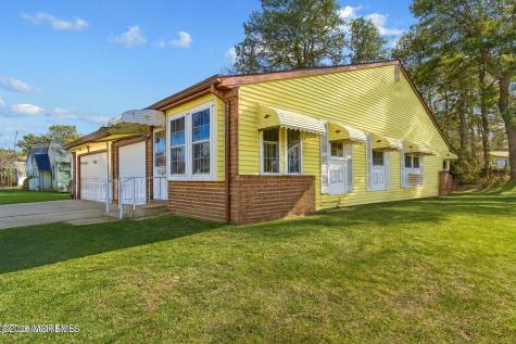 7B Greenwood Lane Whiting NJ 08759