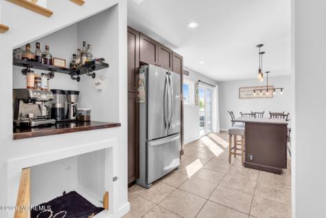 1513 Neptune Avenue Beachwood NJ 08722