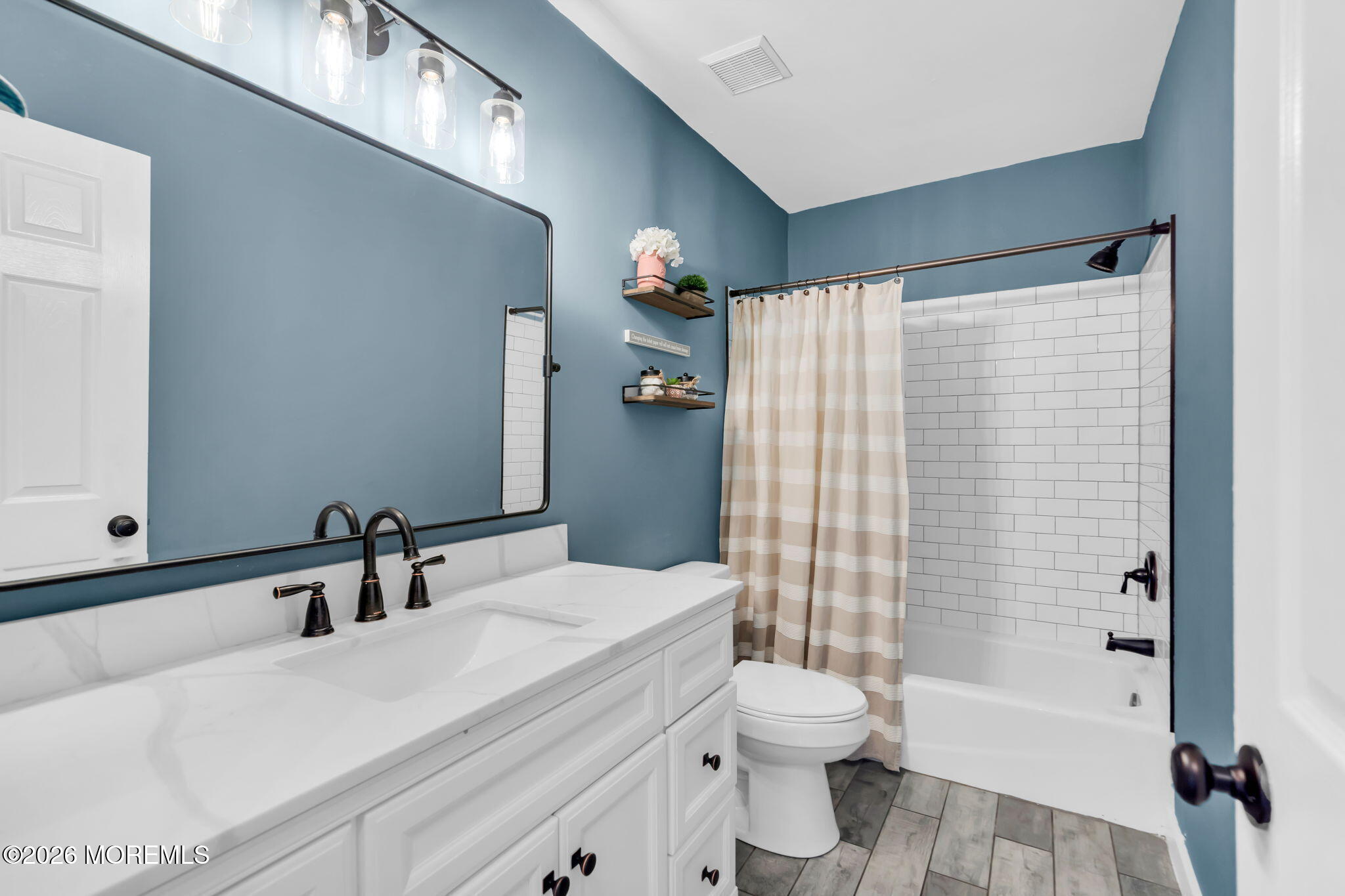 1513 Neptune Avenue Beachwood NJ 08722