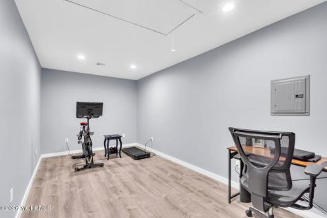 1513 Neptune Avenue Beachwood NJ 08722