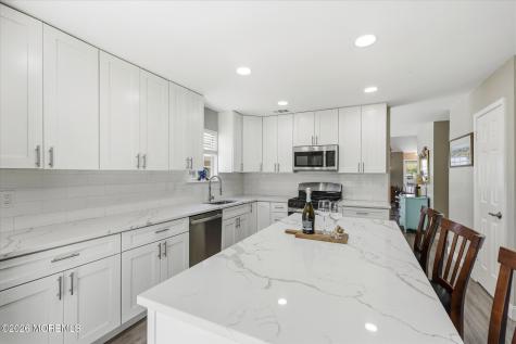 5 Elm Court Barnegat NJ 08005